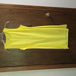 Sleeveless sunny dress